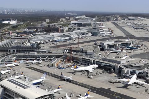 Neukonzeption Flugsteig B, Terminal 1, Flughafen Frankfurt / Main