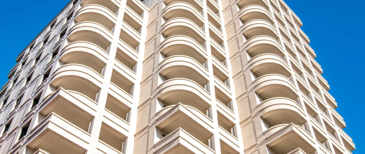 DREI HORIZONTE | FRANKFURT OSTEND