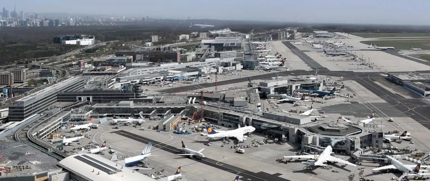 Neukonzeption Flugsteig B, Flughafen Frankfurt / Main